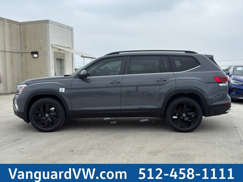 2026 Volkswagen Atlas - Image 3