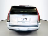 2017 Cadillac Escalade ESV - Preview 6