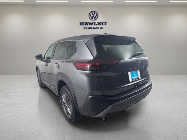 2023 Nissan Rogue - Image 3