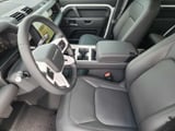2026 Land Rover Defender - Preview 15
