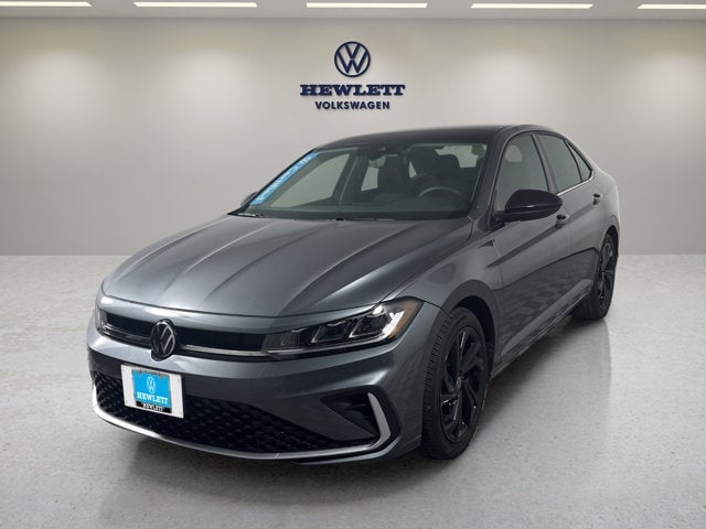 2025 Volkswagen Jetta - Image 1