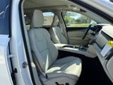 2025 Volvo XC90 - Preview 8