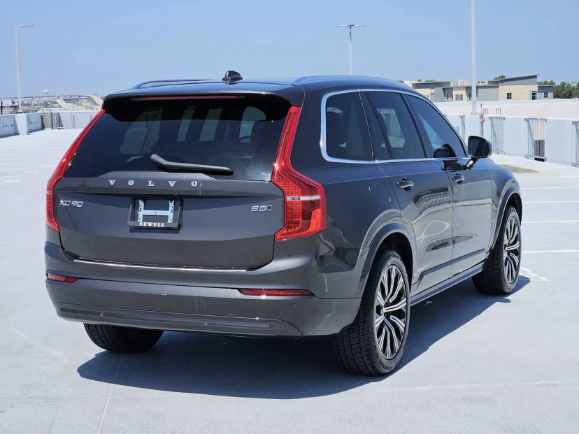 2023 Volvo XC90 - Image 2
