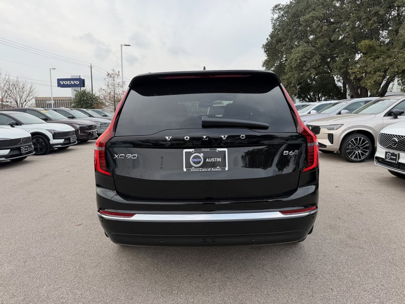2026 Volvo XC90 - Image 3