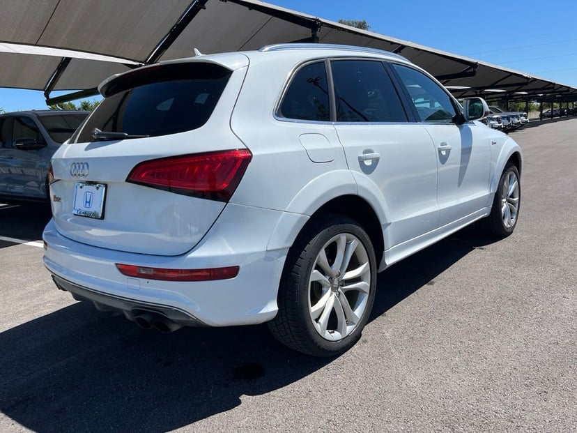 2014 Audi SQ5 - Image 2