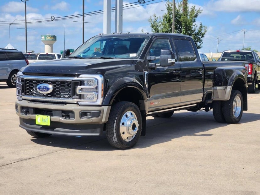 2026 Ford F-450 - Image 1