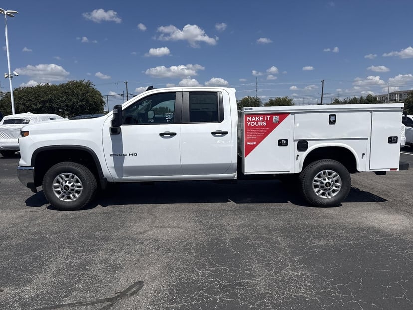 2026 Chevrolet Silverado 2500 HD - Image 2