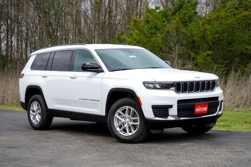 2026 Jeep Grand Cherokee L - Image 3