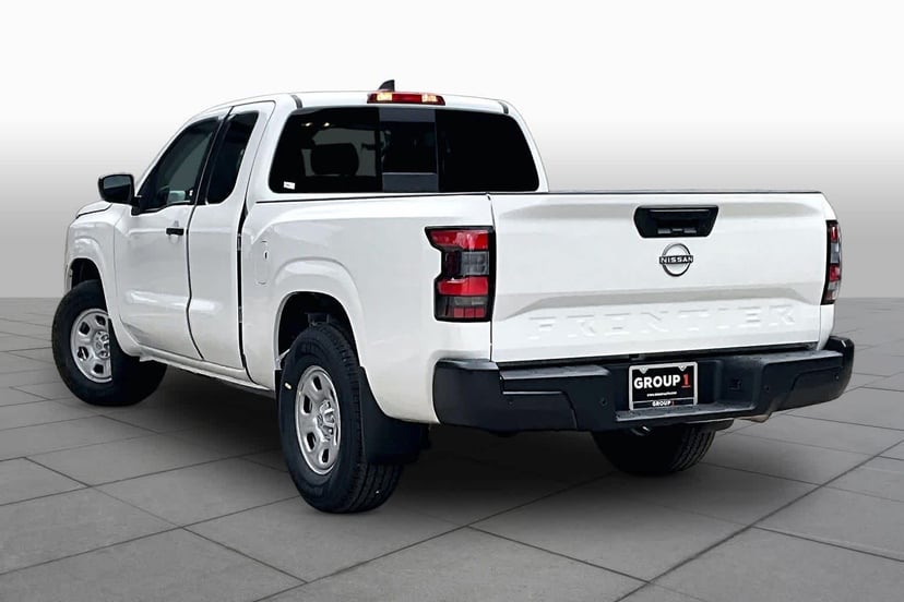 2026 Nissan Frontier - Image 1
