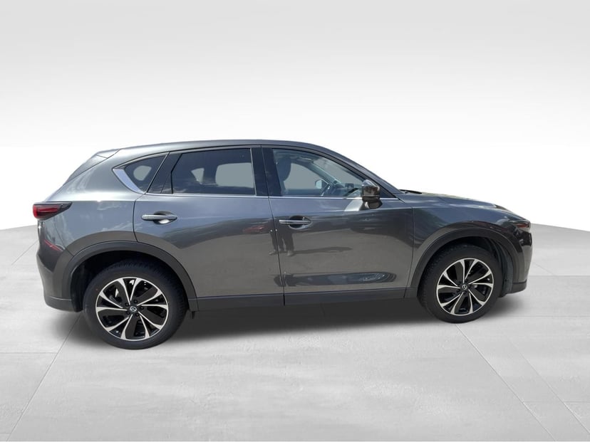 2023 Mazda CX-5 - Image 2