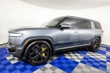 2023 Rivian R1S - Preview 3