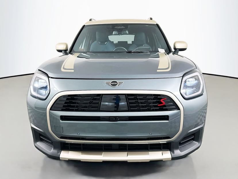 2027 MINI Countryman Iconic Sports Activity Vehicle Green - Image 2