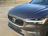 2022 Volvo XC60 - Preview 8