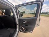 2016 Jeep Renegade - Preview 12