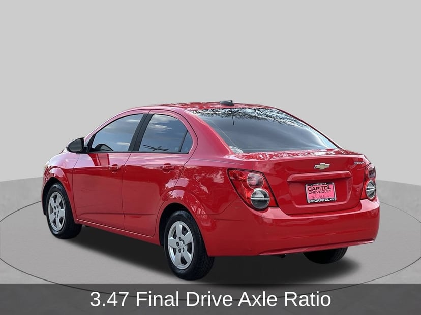 2015 Chevrolet sonic - Image 3