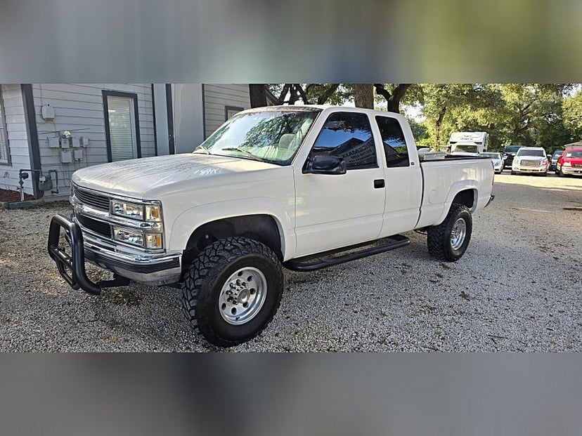 1998 Chevrolet C K 2500 - Image 1