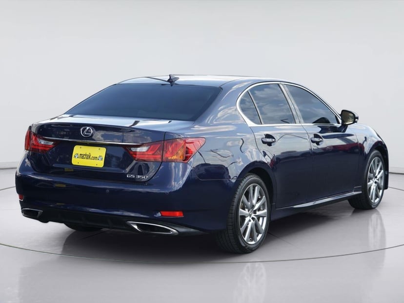 2013 Lexus GS - Image 3