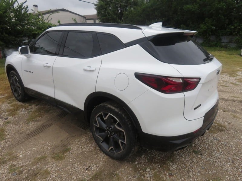 2019 Chevrolet Blazer - Image 3