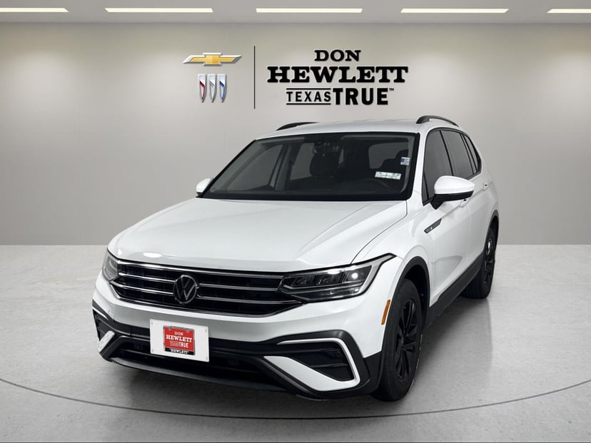 2023 Volkswagen Tiguan - Image 1