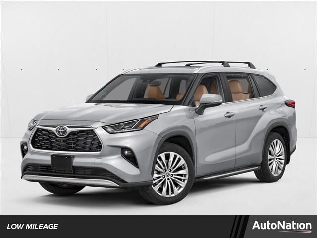 2025 Toyota Highlander - Image 1