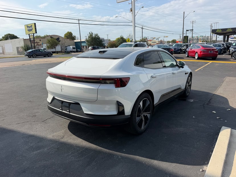 2026 Polestar 4 - Image 3