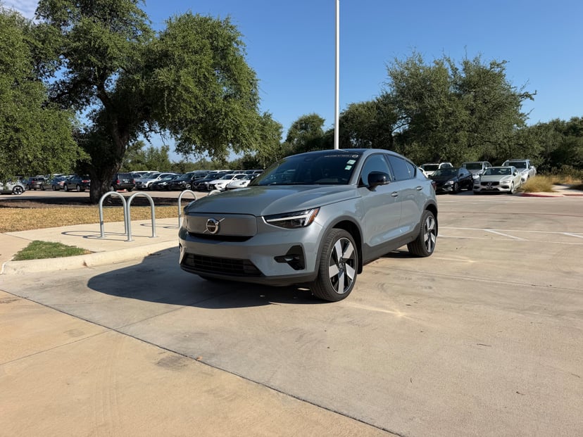 2023 Volvo C40 Recharge - Image 1
