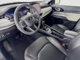 2025 Jeep Compass - Preview 9