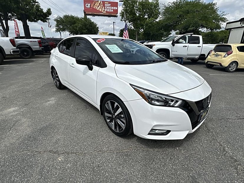 2021 Nissan Versa - Image 1