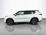 2022 Mitsubishi Outlander - Preview 8