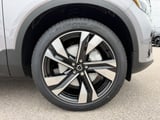 2026 Volvo XC40 - Preview 6