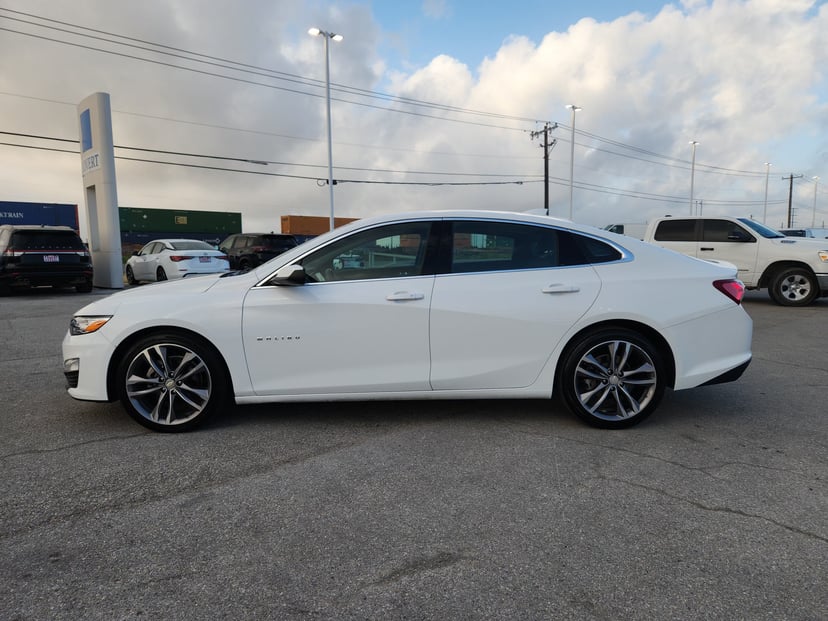 2024 Chevrolet Malibu - Image 2