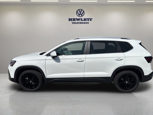 2026 Volkswagen Taos - Image 1