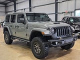2022 Jeep Wrangler - Preview 3