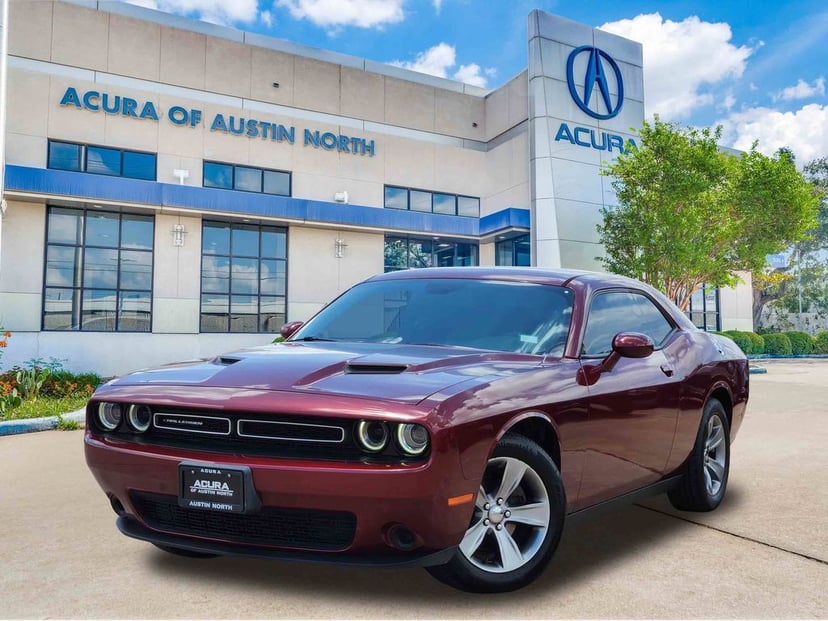 2019 Dodge Challenger - Image 1