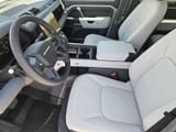 2026 Land Rover Defender - Preview 12