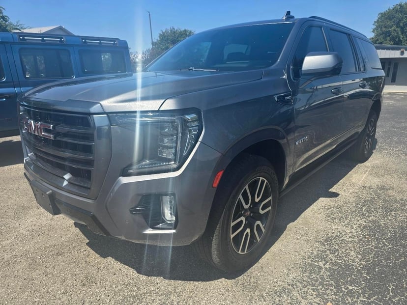 2021 GMC Yukon XL - Image 1