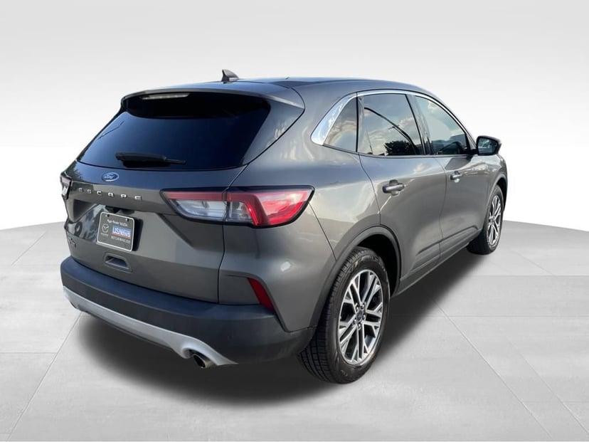 2022 Ford Escape - Image 3