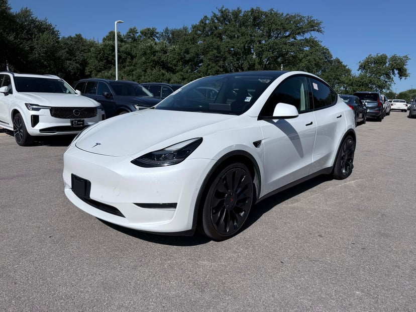 2022 Tesla Model Y - Image 1