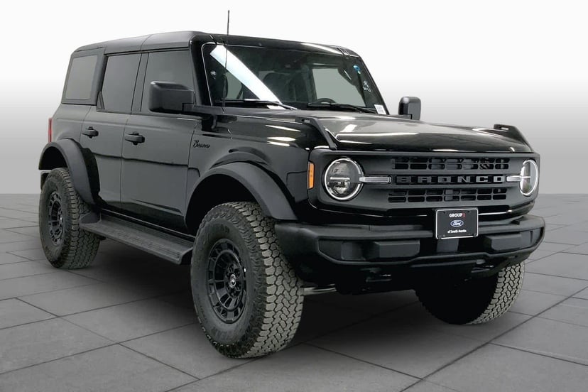 2026 Ford Bronco - Image 1