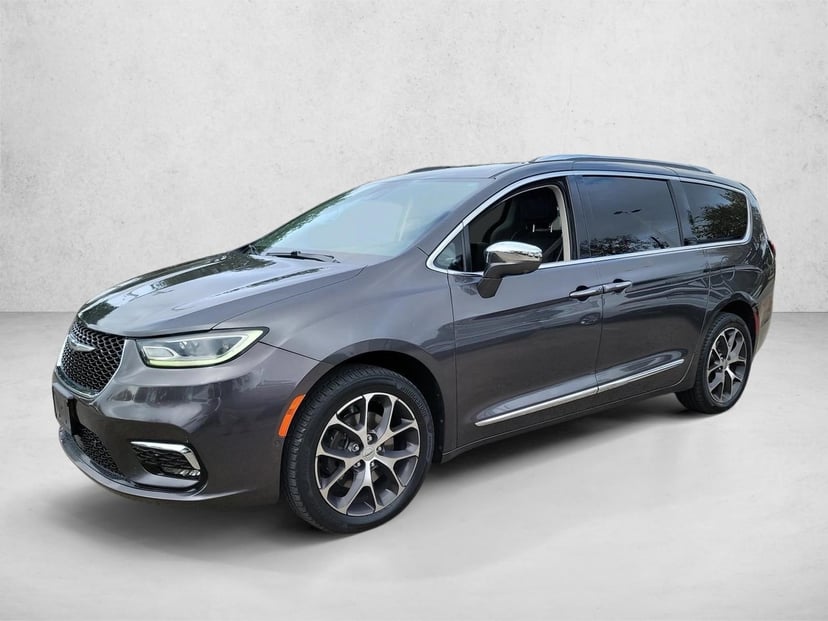 2021 Chrysler Pacifica - Image 1