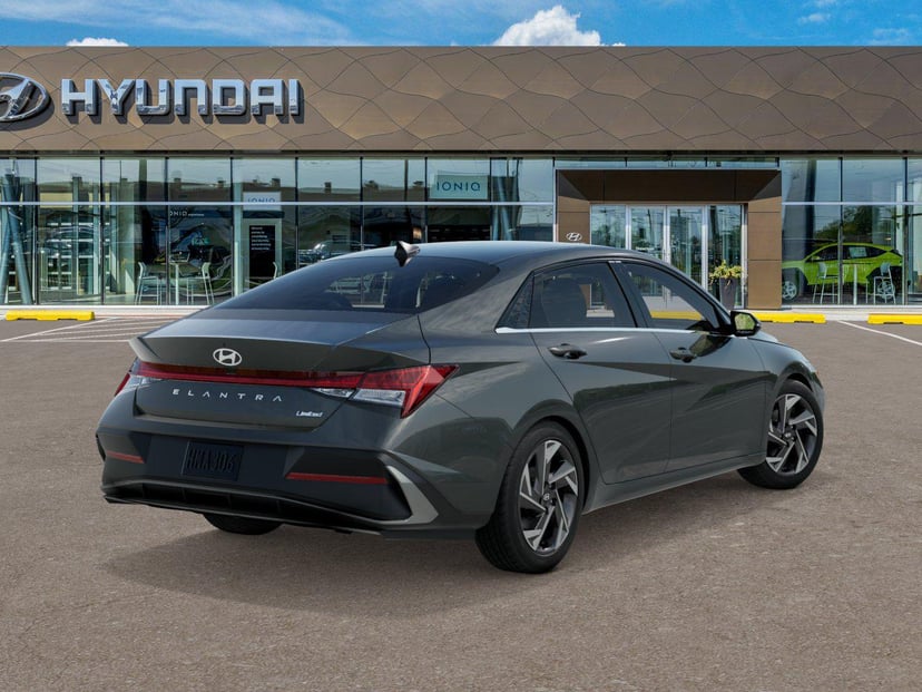 2026 Hyundai Elantra - Image 3