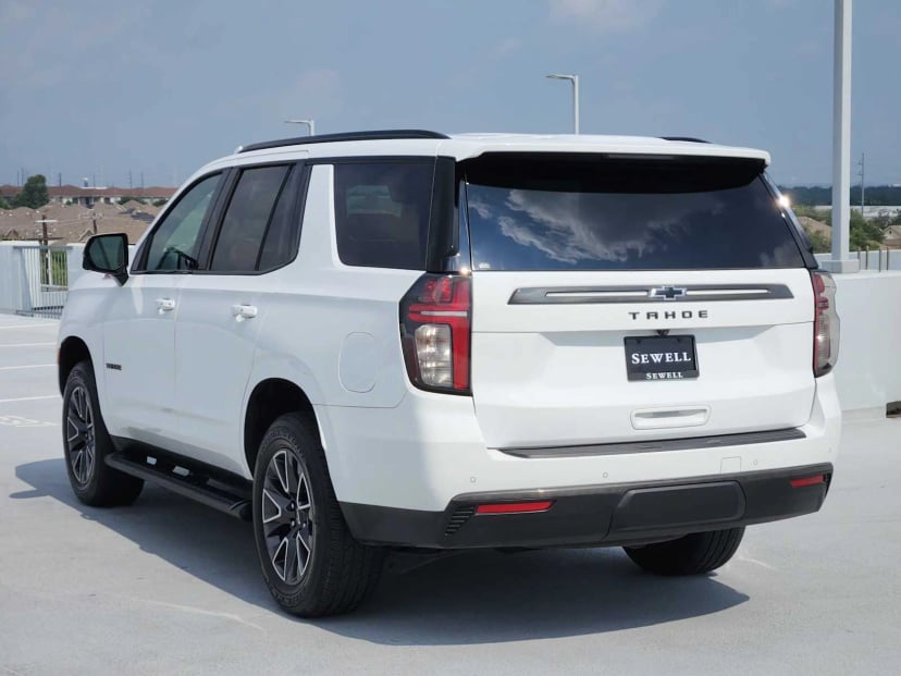 2022 Chevrolet Tahoe - Image 3