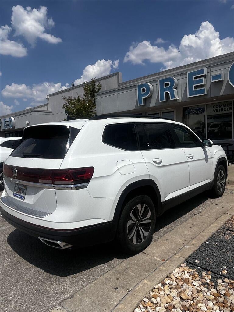 2024 Volkswagen Atlas - Image 3