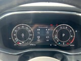2025 Jaguar F-PACE - Preview 16