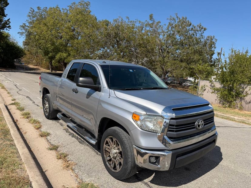 2014 Toyota Tundra - Image 1