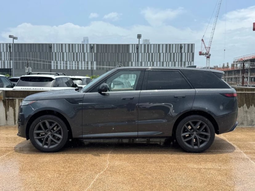 2025 Land Rover Range Rover Sport - Image 2