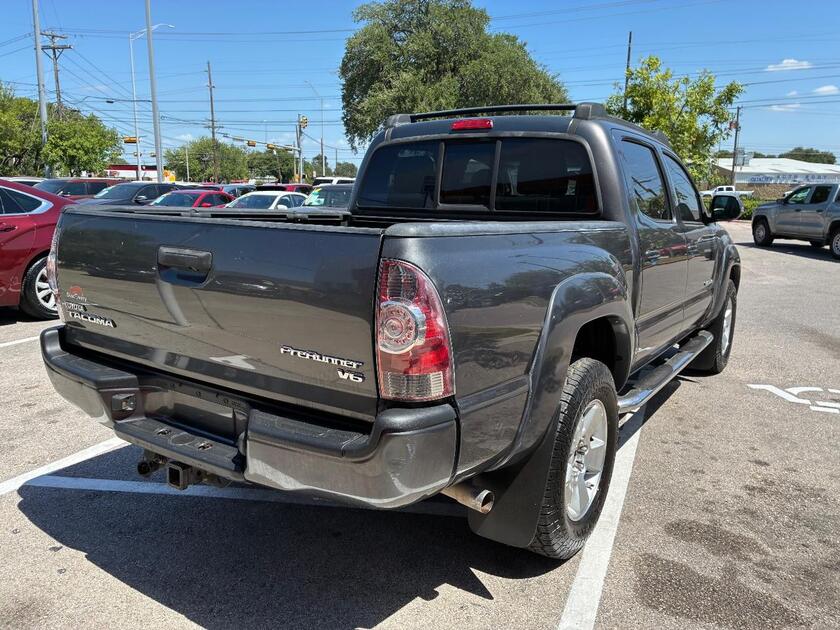 2013 Toyota Tacoma - Image 3