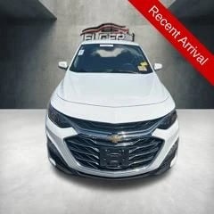 2023 Chevrolet Malibu - Image 2