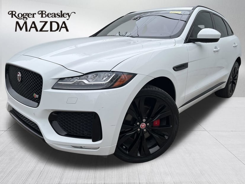 2018 Jaguar F-PACE - Image 3
