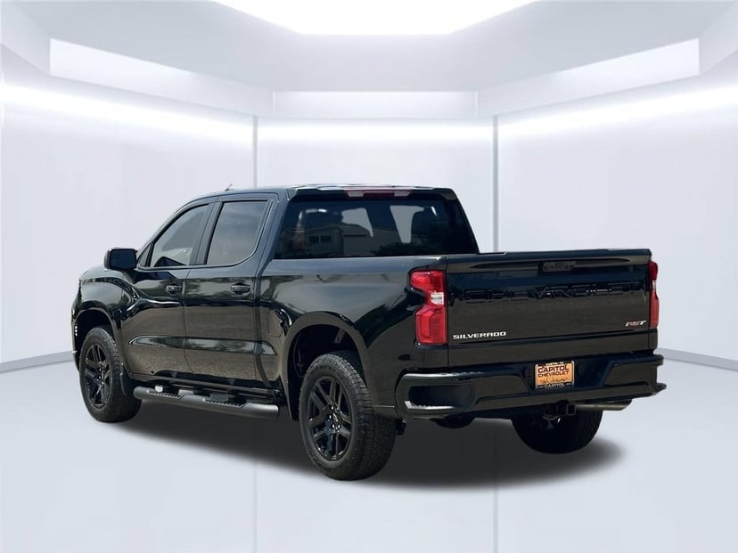 2026 Chevrolet Silverado 1500 - Image 2